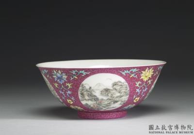 图片[2]-Bowl with landscape on a polychrome red ground in yangcai painted enamels, Qianlong reign (1736-1795), Qing dynasty-China Archive